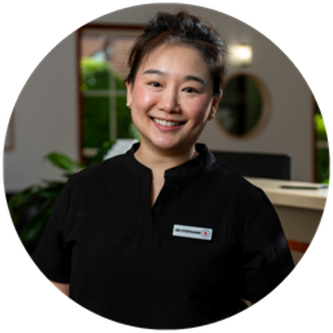 Dr Stephanie Tan Dentist In Toowoomba
