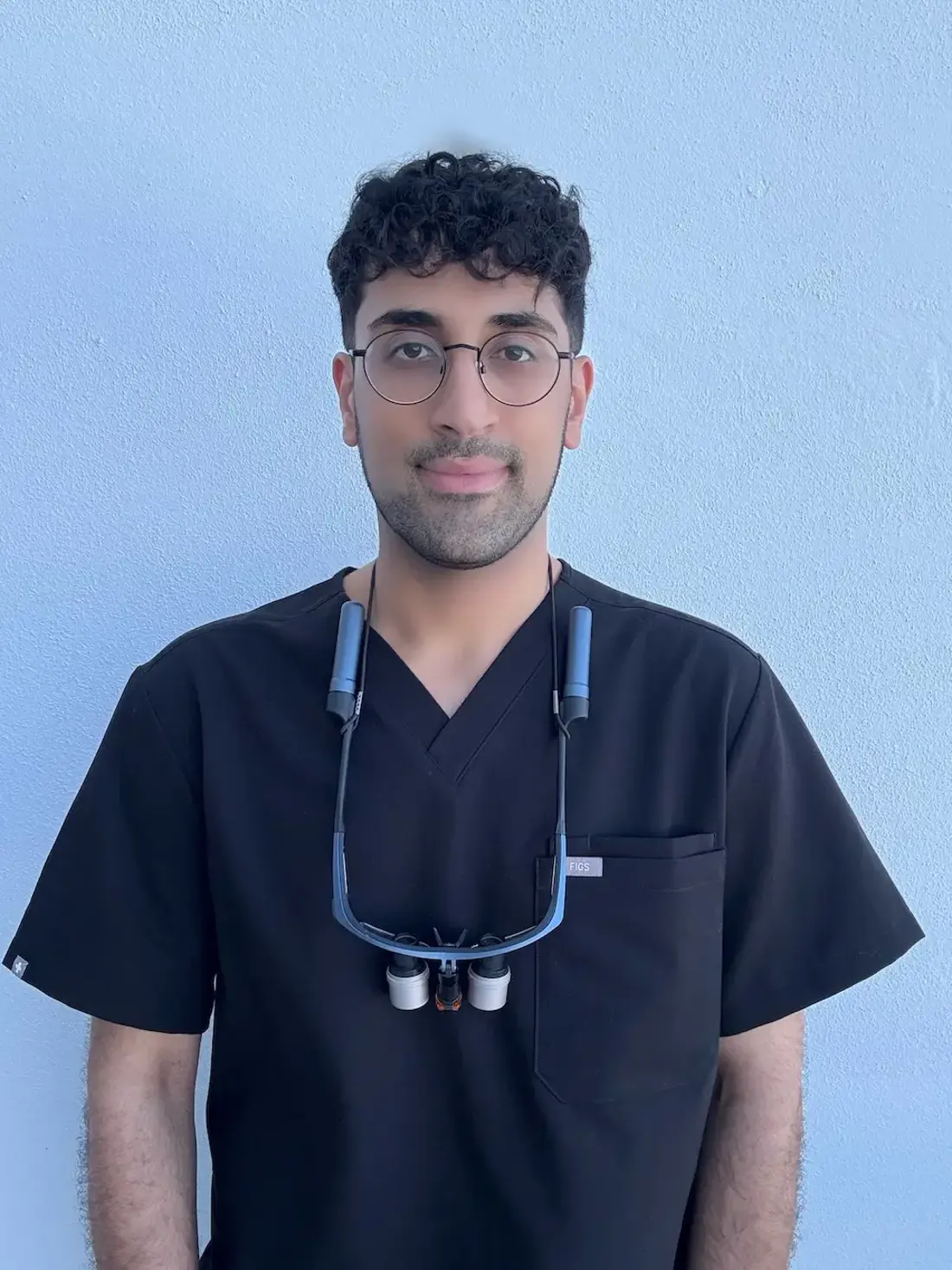 Dr Anoush Valizadeh Dentist In Douglas (1)